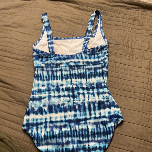 Speedo - Picture 2 of 3